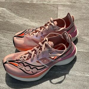 Saucony Endorphin Elite Running Shoes